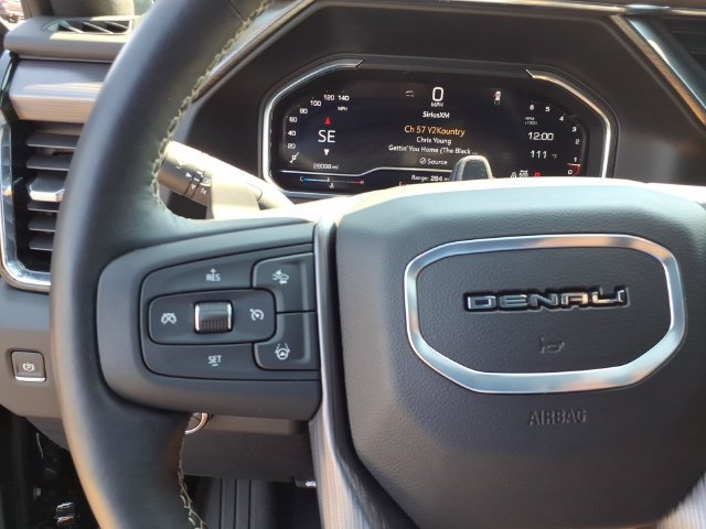 Used 2025 GMC Sierra 1500 Denali Ultimate AWD/4WD image 10