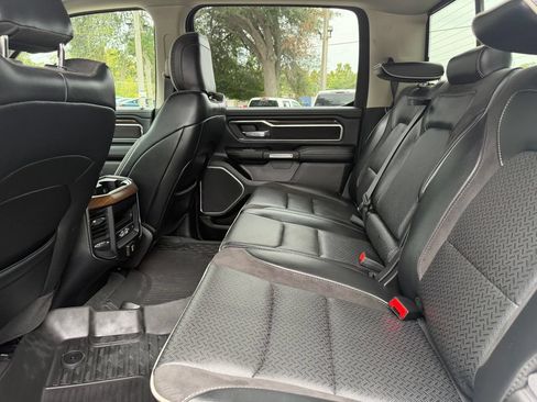 Used 2022 RAM 1500 Laramie AWD/4WD image 15