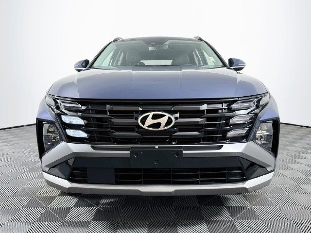 Certified 2025 Hyundai Tucson SEL FWD image 11