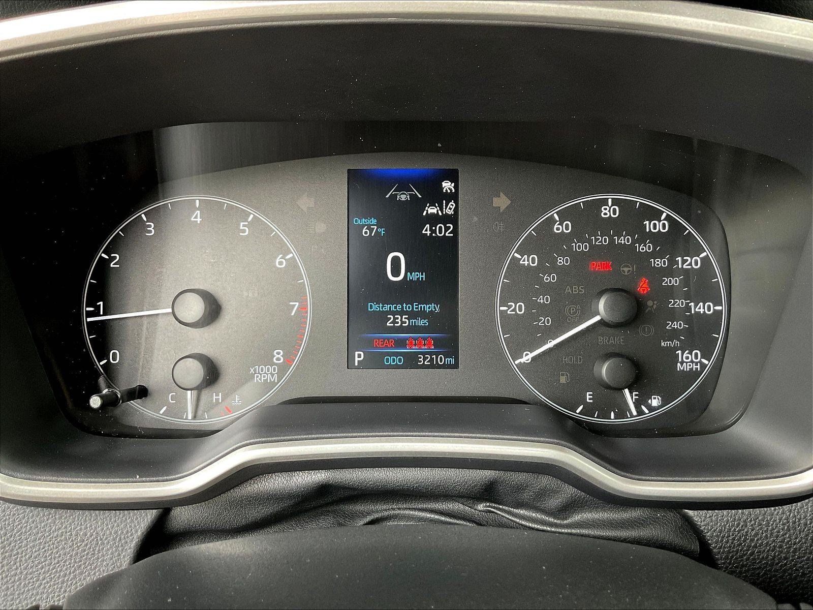Used 2025 Toyota Corolla SE w/ SE Package FWD image 13