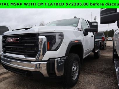 New 2024 GMC Sierra 2500 Pro w/ Convenience Package