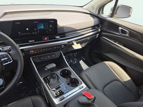 New 2026 Kia Carnival SX w/ SX Dark Edition Package image 23