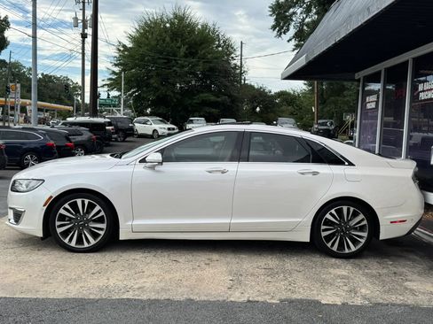 Used 2018 Lincoln MKZ Reserve w/ Technology Package FWD image 4