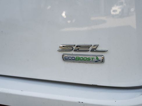 Used 2017 Ford Edge SEL w/ Equipment Group 201A image 7