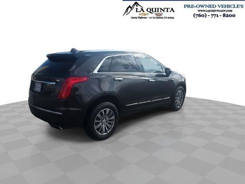 Used 2018 Cadillac XT5 Luxury image 8