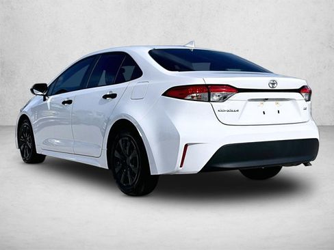 Used 2024 Toyota Corolla LE FWD image 12