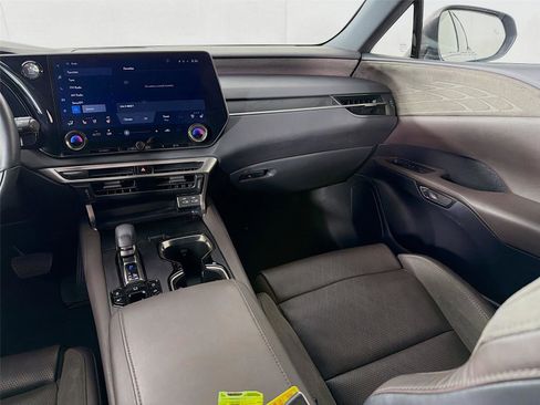 Used 2023 Lexus RX 350 w/ Cold Area Package image 24