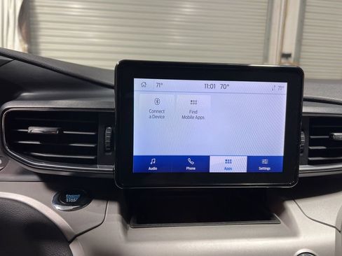 Used 2024 Ford Explorer XLT w/ Equipment Group 202A image 35