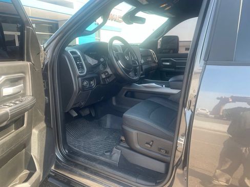 Used 2023 RAM 2500 Big Horn w/ Level B Equipment Group AWD/4WD image 2