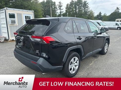 Used 2024 Toyota RAV4 LE AWD/4WD image 7