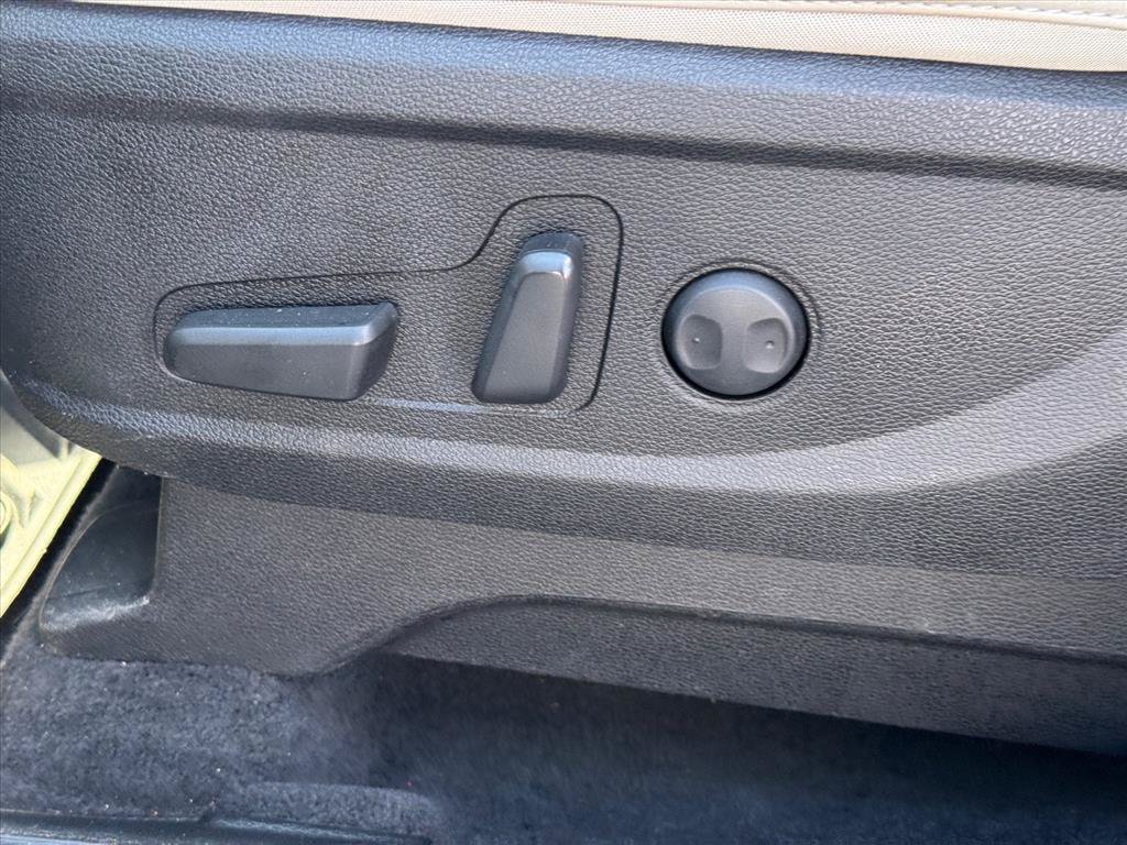 Certified 2025 Kia Telluride S AWD/4WD image 16