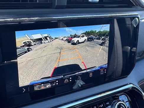 New 2026 GMC Sierra 1500 AT4 w/ AT4 Preferred Package AWD/4WD image 32