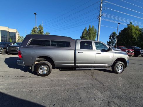 Used 2011 RAM 2500 ST w/ ST Popular Equipment Group AWD/4WD image 2