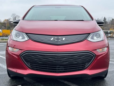 Used 2020 Chevrolet Bolt LT image 2