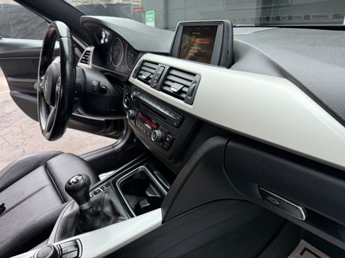 Used 2015 BMW 320i 320i Sedan 4D image 21