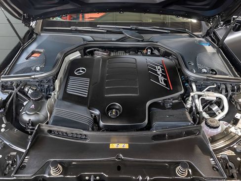 Used 2022 Mercedes-Benz AMG GT 53 w/ Driver Assistance Package image 85