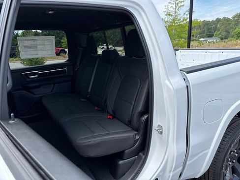 Used 2026 RAM 1500 4x4 Crew Cab image 42