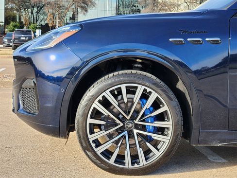 Used 2023 Maserati Grecale Modena image 8