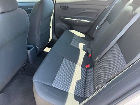 Used 2020 Nissan Versa S FWD image 13