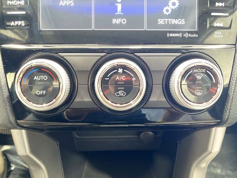 Used 2017 Subaru Forester 2.5i Premium w/ Protection Package #1 image 18