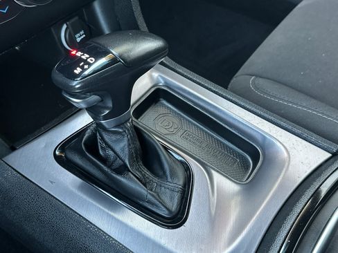 Used 2022 Dodge Charger R/T w/ Blacktop Package image 21