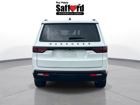Used 2024 Jeep Wagoneer Series II AWD/4WD image 7