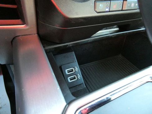 Used 2020 Ford F150 Platinum AWD/4WD image 27