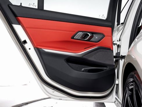 Used 2023 BMW M3 Competition w/ M Carbon Exterior Package image 67