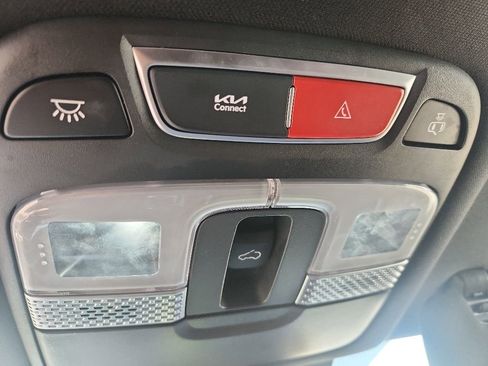 Certified 2024 Kia Telluride EX w/ EX Captain's Chair Package FWD image 27