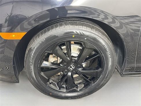 Used 2024 Honda Odyssey Sport image 4