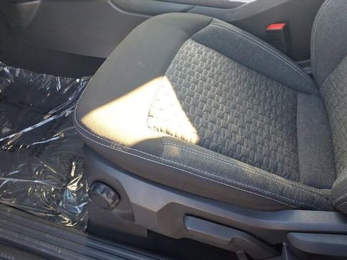 Used 2024 Ford Ranger XL image 17