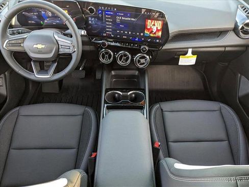 New 2025 Chevrolet Blazer EV LT image 14