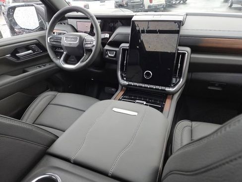 New 2026 GMC Yukon XL Denali w/ Sun & Power Step Package image 35