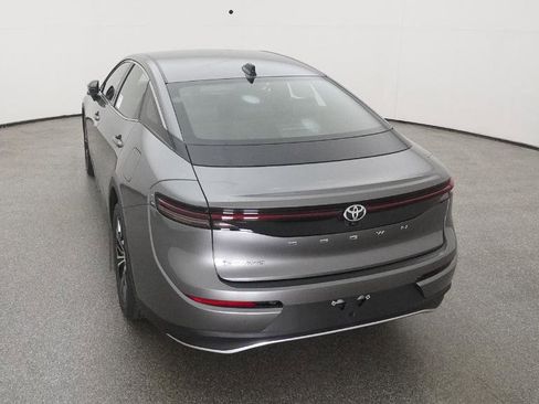 New 2026 Toyota Crown XLE image 9