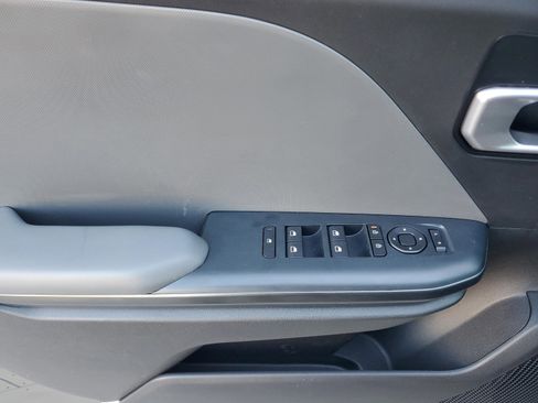 Certified 2025 Kia K4 LXS image 30