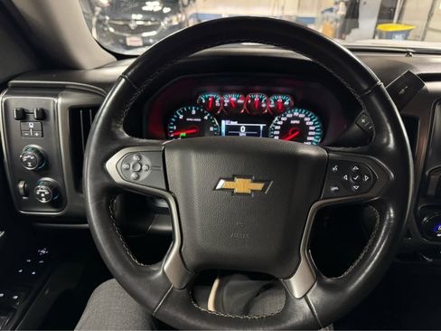Used 2018 Chevrolet Silverado 1500 LT w/ All Star Edition AWD/4WD image 15