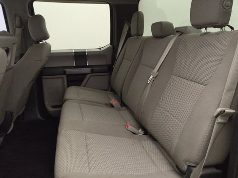 Used 2017 Ford F150 XLT RWD image 18
