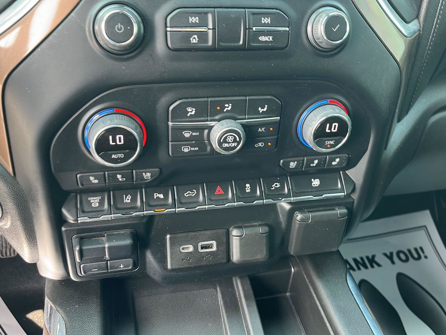 Used 2022 Chevrolet Silverado 3500 High Country w/ Safety Package II AWD/4WD image 15