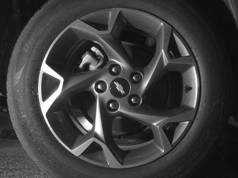 Used 2025 Chevrolet Trax LT w/ LT Convenience Package FWD image 12