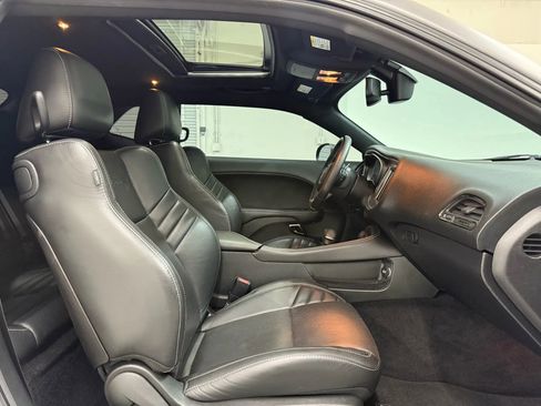 Used 2019 Dodge Challenger SRT Hellcat Redeye image 27