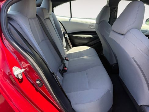 Used 2023 Toyota Corolla SE FWD image 18