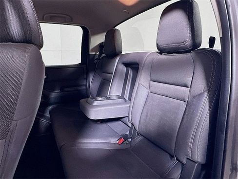 Used 2023 Nissan Frontier SV image 20