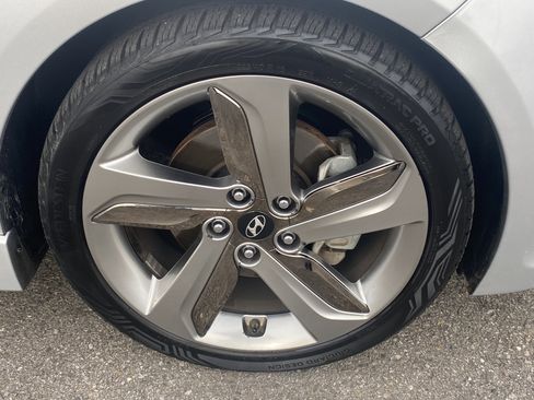 Used 2015 Hyundai Veloster Turbo w/ Option Group 04 image 28