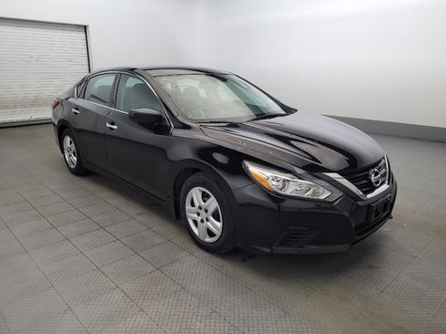 Used 2018 Nissan Altima 2.5 S w/ S Convenience Package image 13