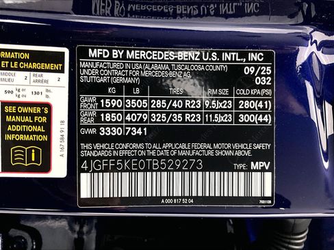 Used 2026 Mercedes-Benz GLS 450 4MATIC image 33