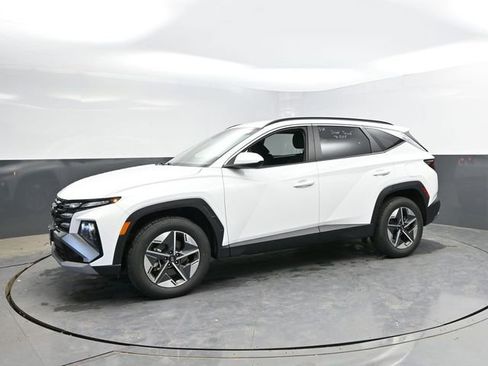 Used 2025 Hyundai Tucson SEL AWD/4WD image 7