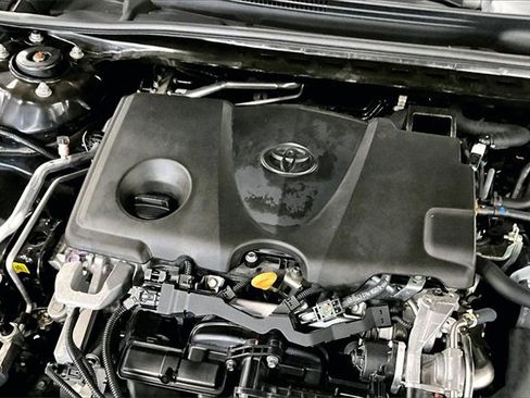 Used 2021 Toyota Avalon XLE w/ Moonroof Package image 31