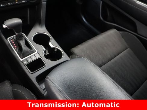 Used 2021 Kia Sportage LX image 16