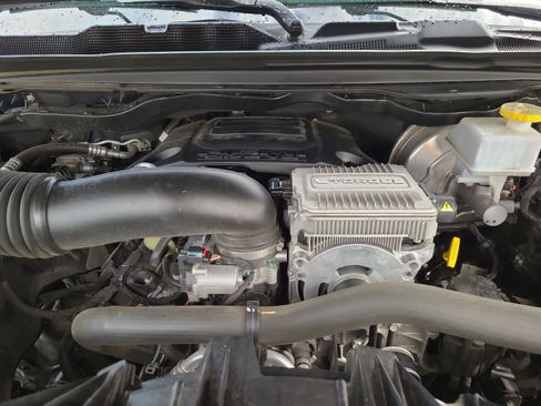 Used 2023 RAM 1500 Limited w/ Body Color Bumper Group image 17