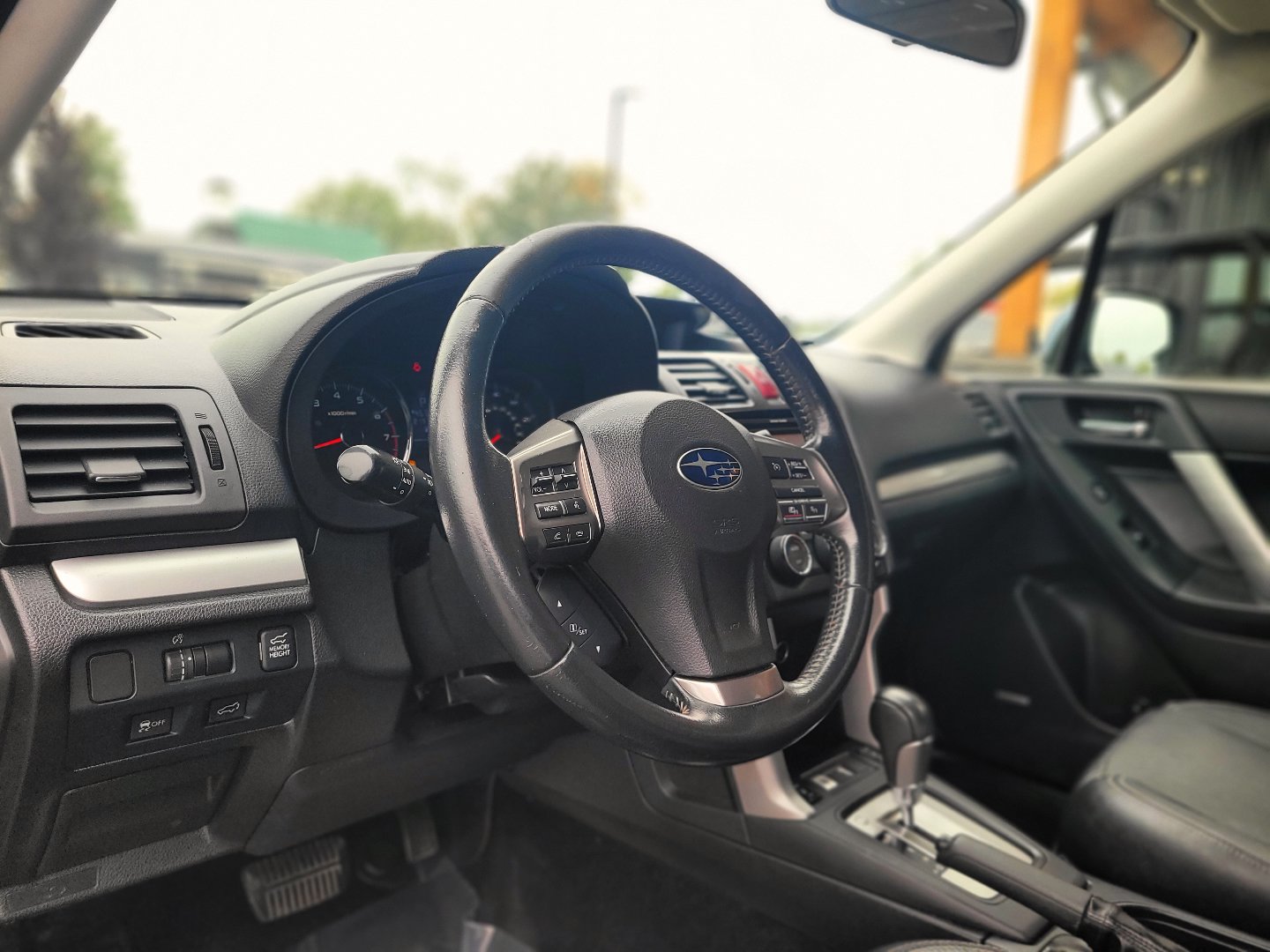 Used 2014 Subaru Forester 2.0XT Touring AWD/4WD image 8